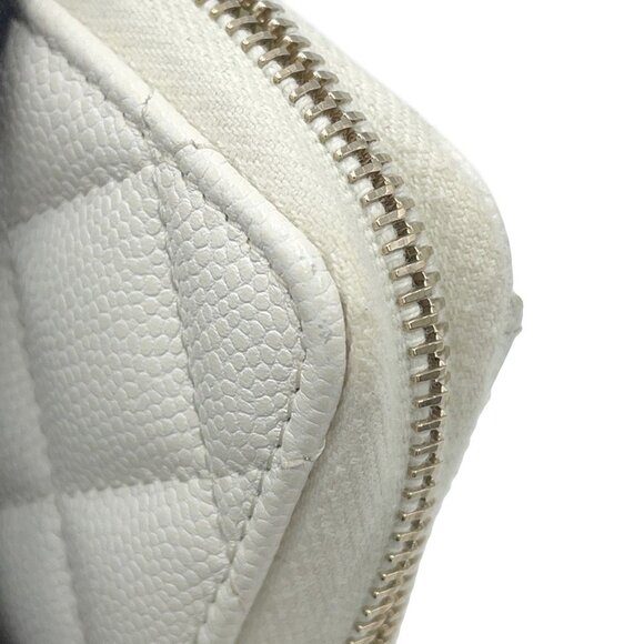 CHANEL Authentic White Caviar Leather Logo Wallet - Picture 5 of 9